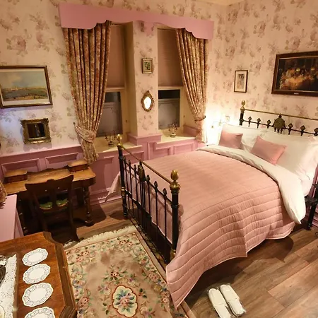 The Aston Tavern Hotel Birmingham