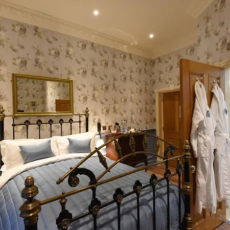 The Aston Tavern Hotel 4*